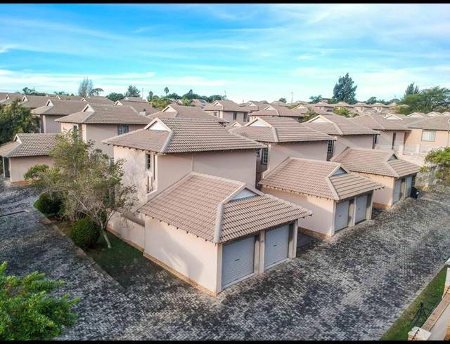 3 BEDROOM TOWNHOUSE FOR SALE IN RUIMSIG